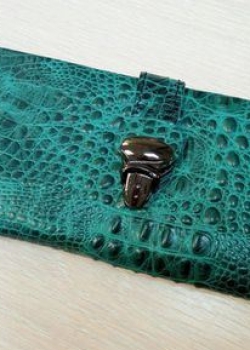 Кошелек-сумочка  зеленый кожаный